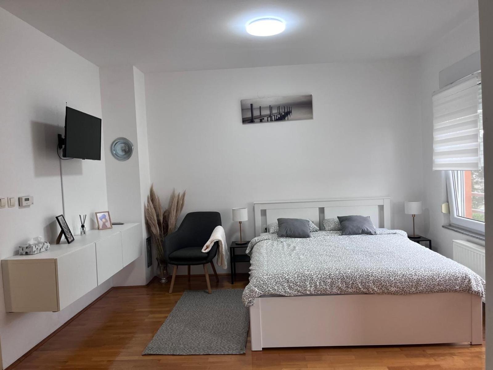 Studio Apartman - Sweet&Little Vrbovec Exterior foto