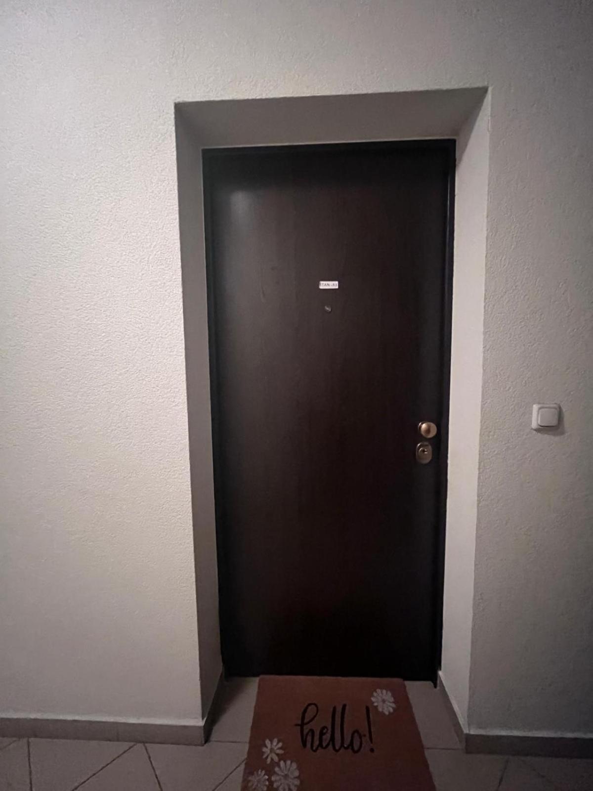Studio Apartman - Sweet&Little Vrbovec Exterior foto